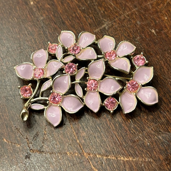 Sarah Coventry Jewelry - Sarah Coventry gold tone vintage enamel and pink rhinestone flower large brooch